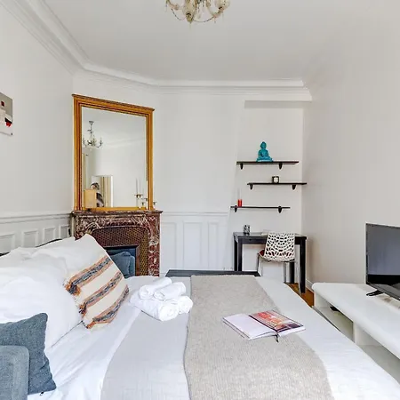 Serenty - Stylish 1br Steps From Le Marais & Montorgueil Appartamento Parigi